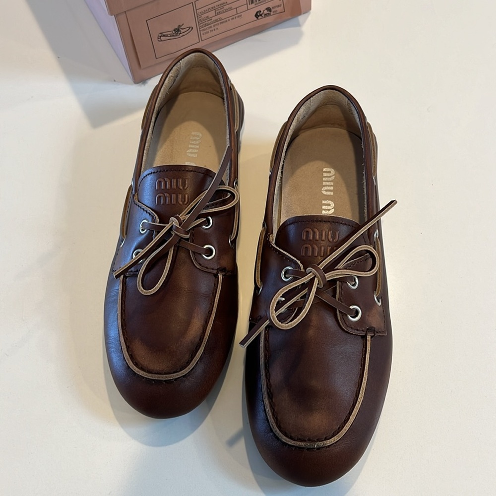 Miu Miu boat / loafer shoes
